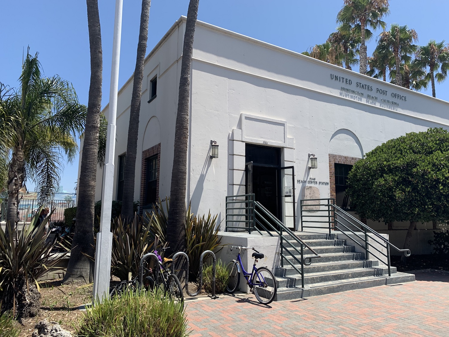 Huntington Beach Post Office