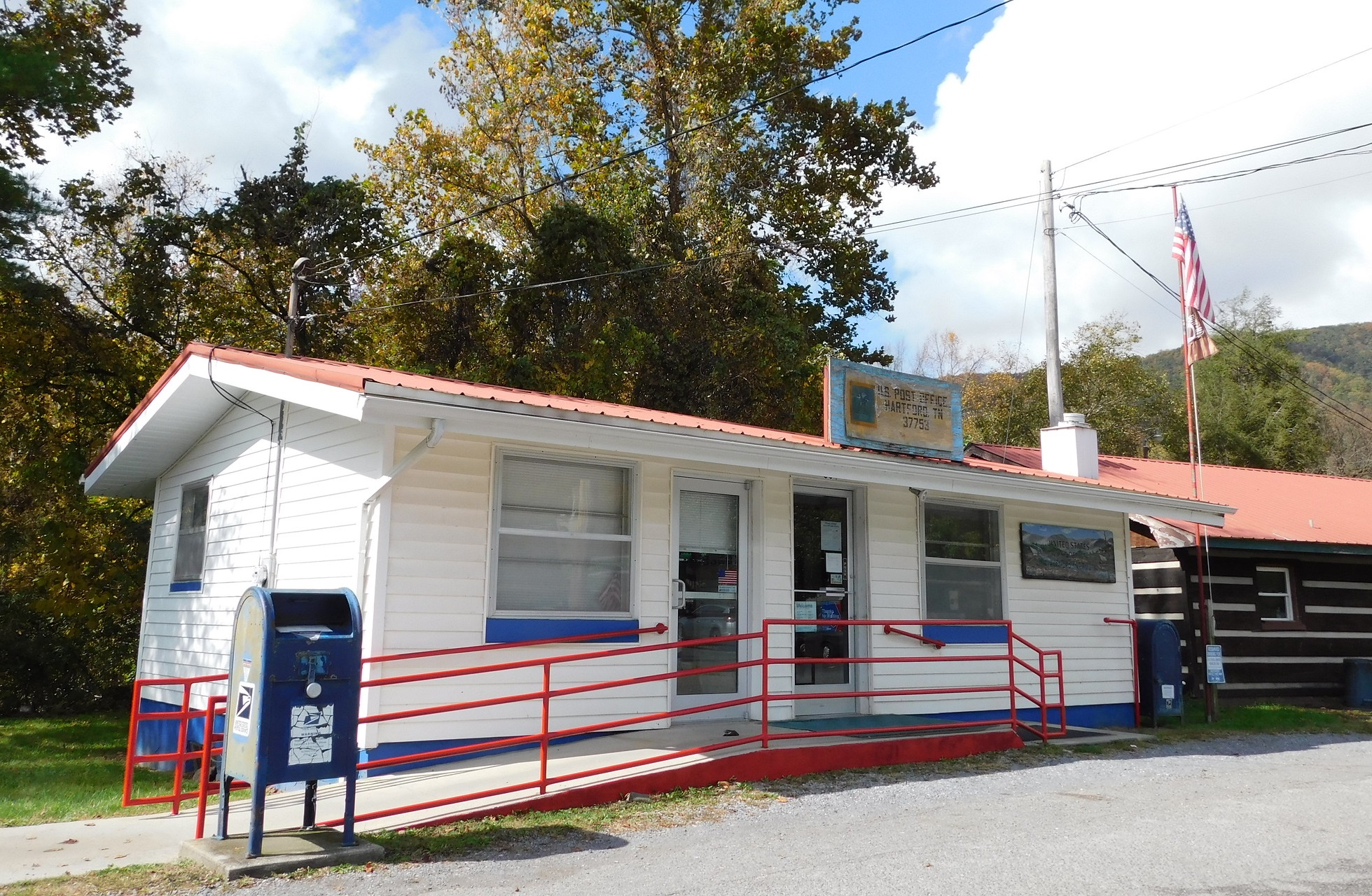 Hartford, Tennessee Post Office 37753 